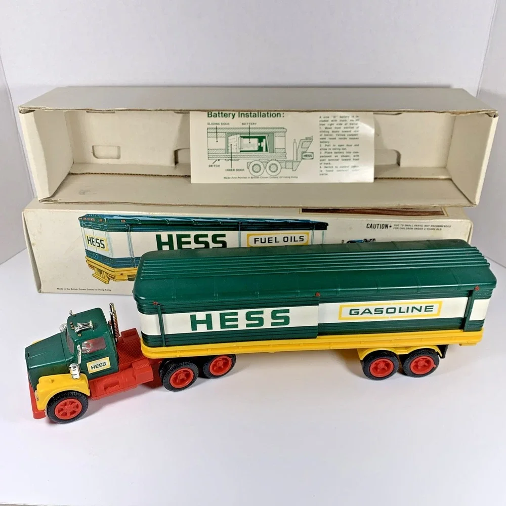 RARE Vintage‎ 1976 HESS Toy Tanker Truck w/ Barrels & Card in Original Box